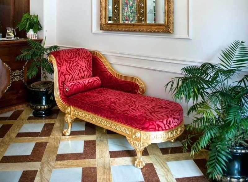Adriano Boutique 3* Seville